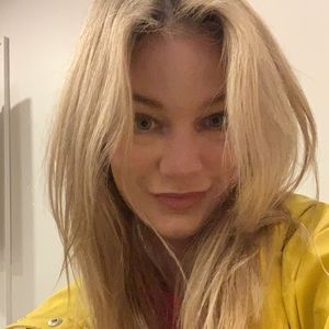 Meet your Posher, Janelle